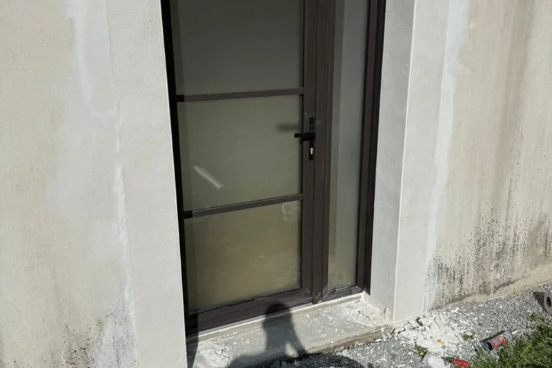 Porte d'entrée vitrée 3 panneaux